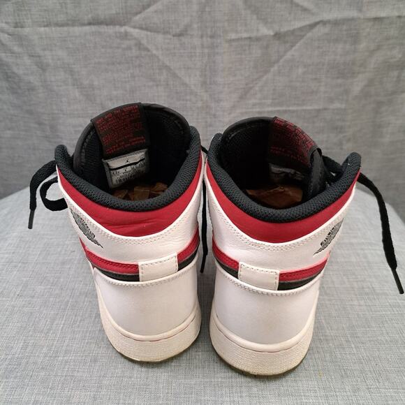 Nike Air Jordan 1 Mid GS size 4.5y 4.5 575441-123 RARE vi Carmine 2014 - Picture 4 of 15